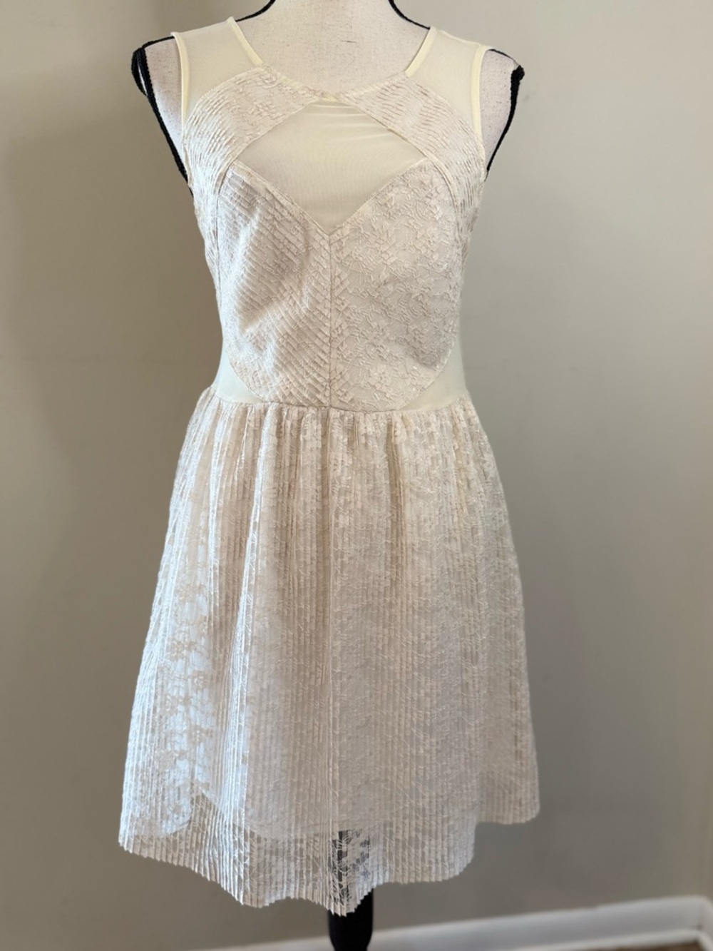 Pins and Needles floral lace sleeveless fit & flare midi dress SZ 4